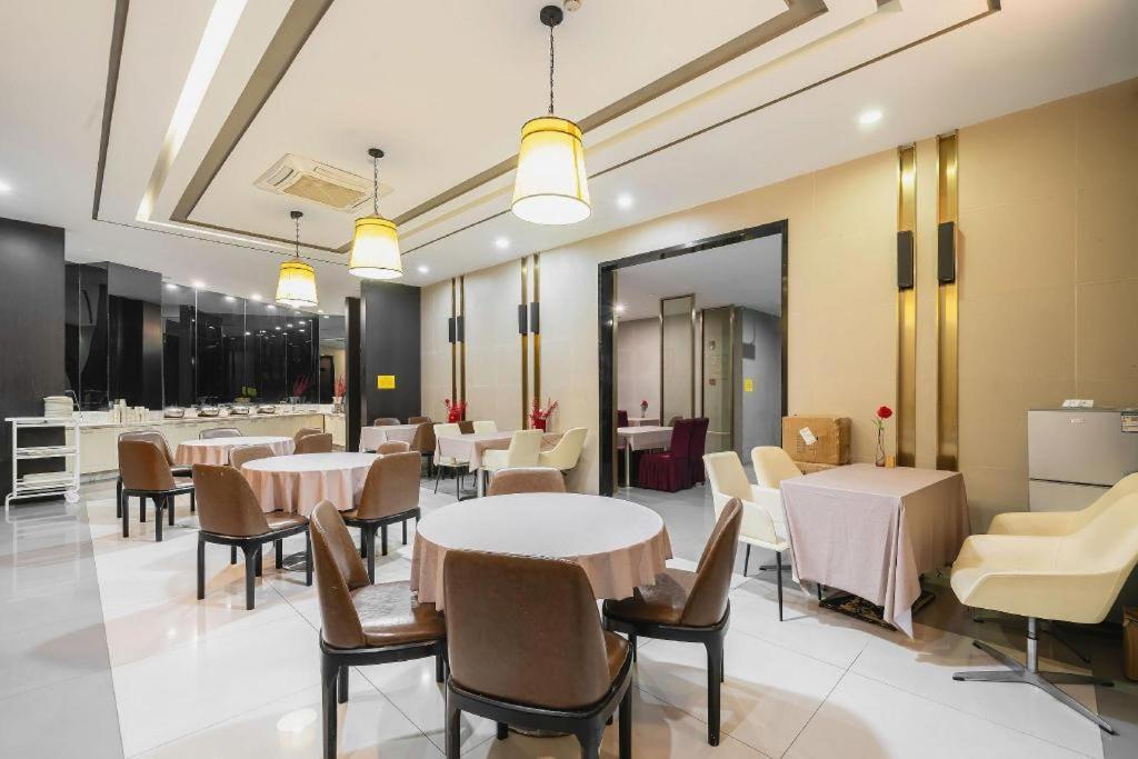 Magnotel Hotel Shanghai Railway Station Magnolia Plaza Eksteriør billede