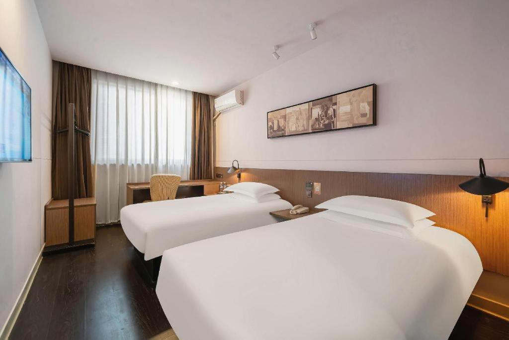 Magnotel Hotel Shanghai Railway Station Magnolia Plaza Eksteriør billede